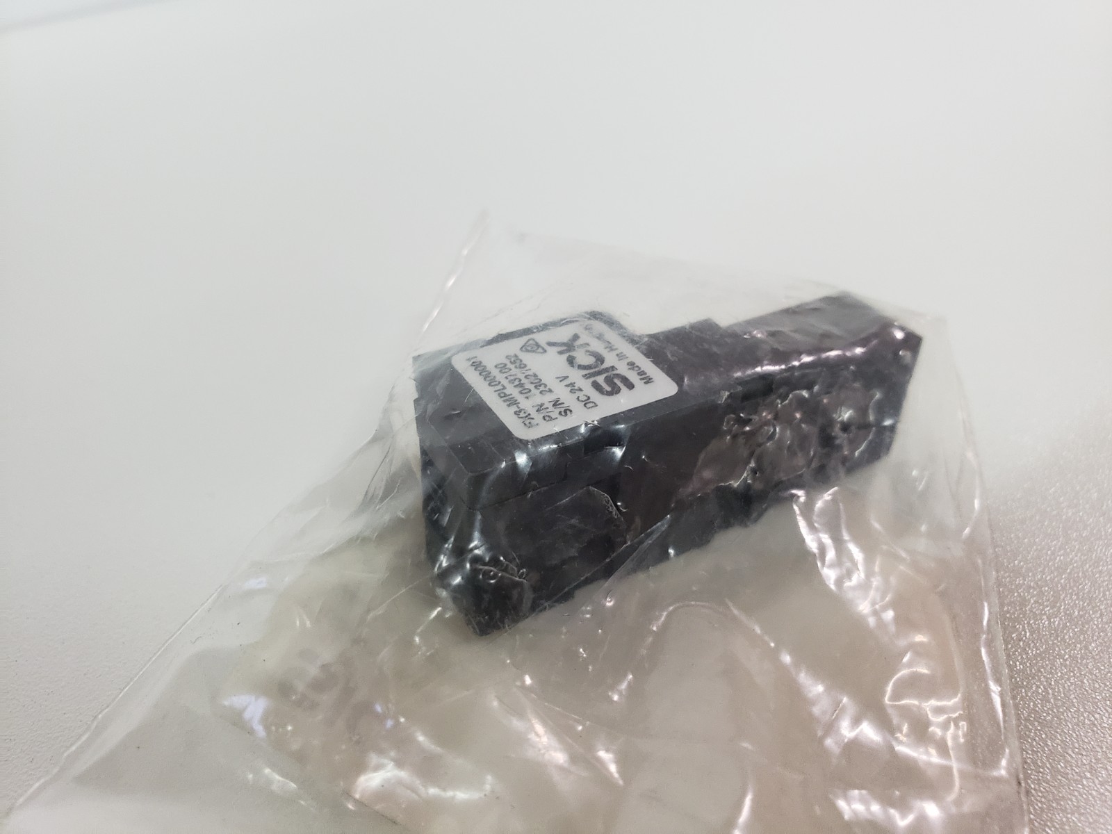 UNUSED – SICK FX3-MPL000001 Sensor