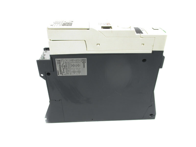 SCHNEIDER ELECTRIC ATV32HU40N4 380-500V 13.7A UNMP