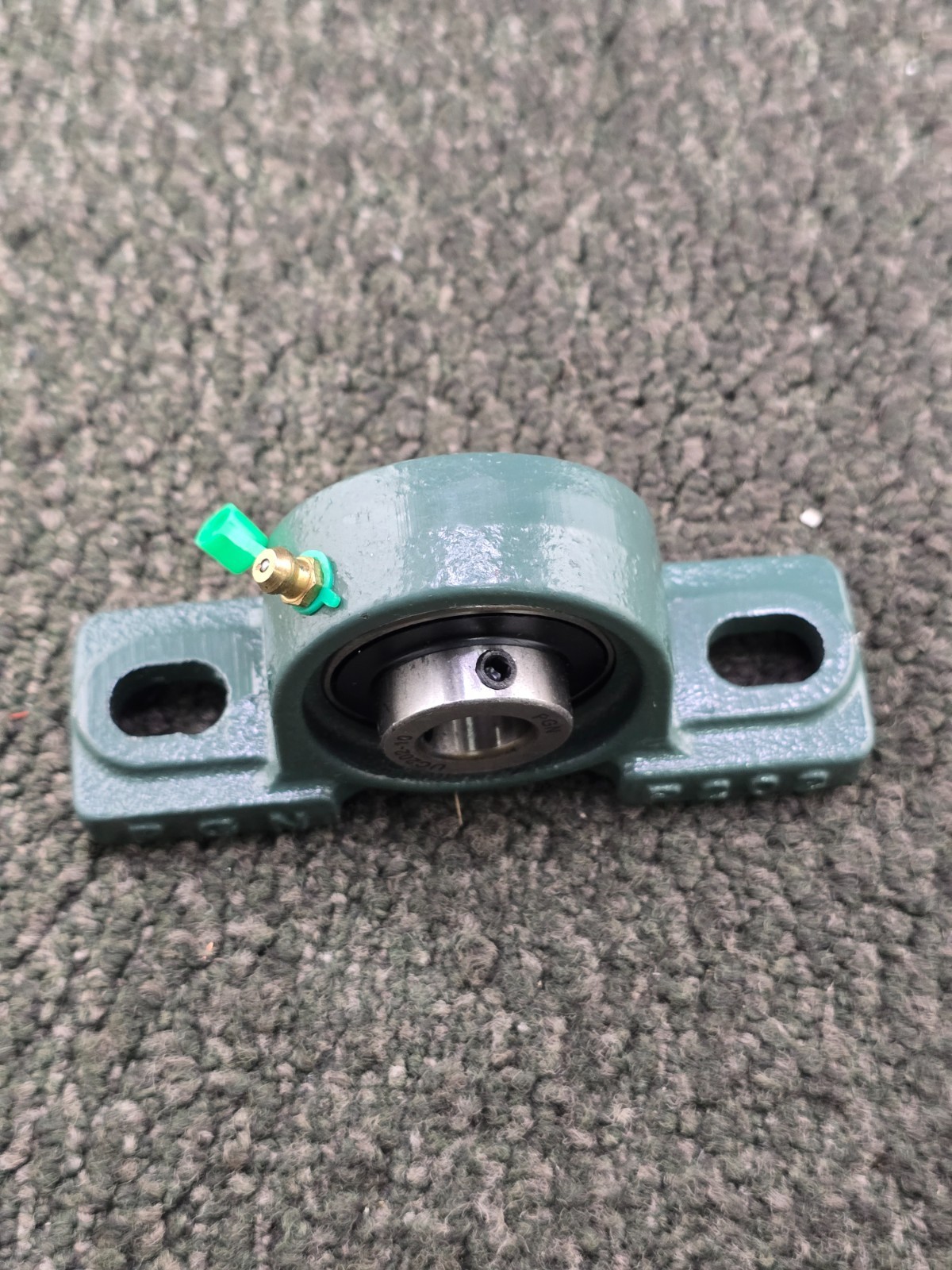 PGN P202 2-Bolt Pillow Block Housing Unit with UC202-10 5/8″ Ball Bearing Insert
