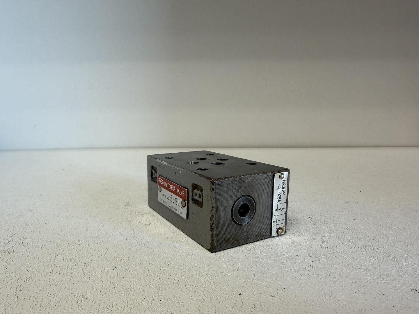 Hytegra Valve 4L01 HK3H-P-Q-025A Hydraulic Valve Manifold GHA-181