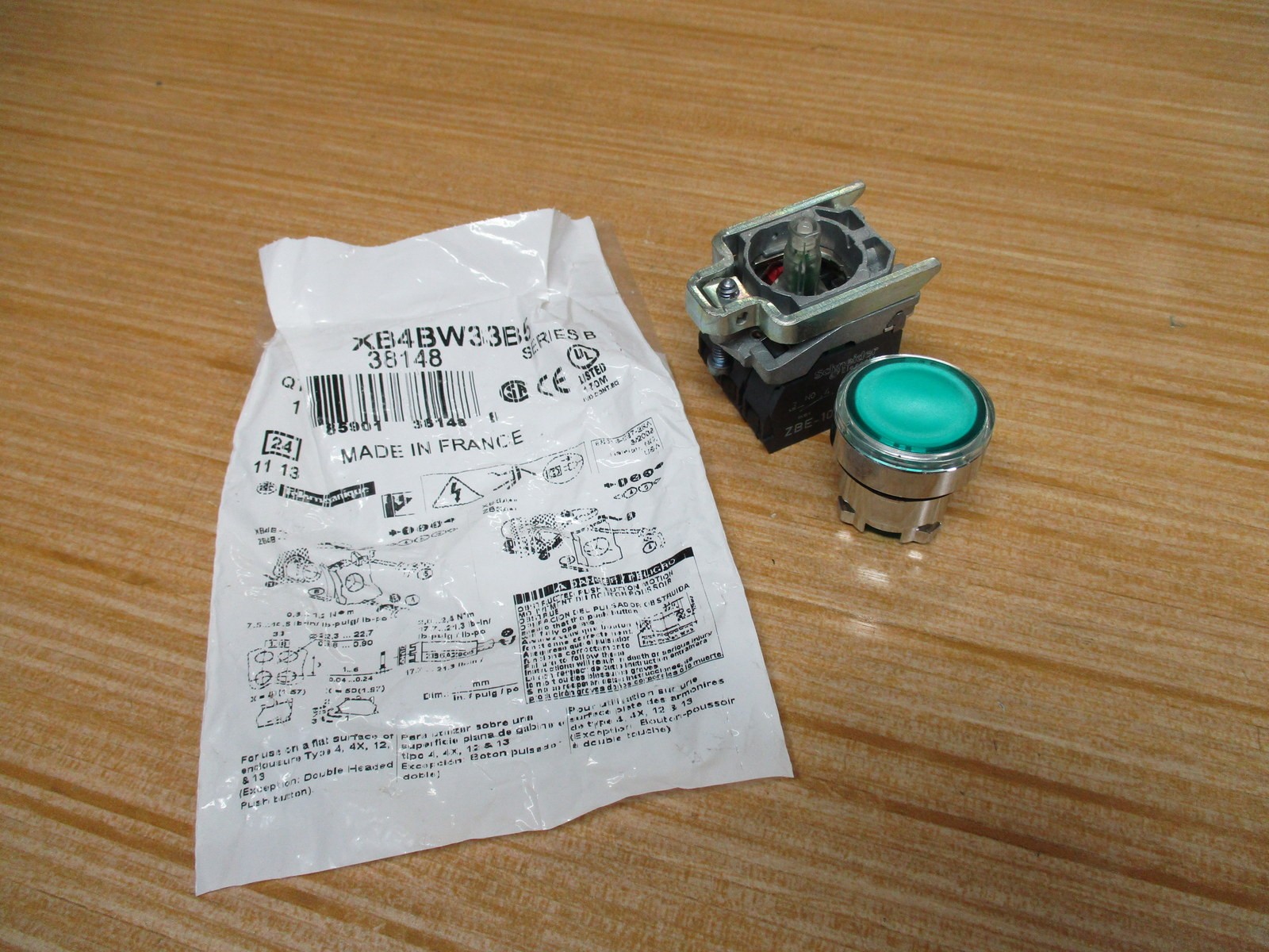 Schneider XB4BW33B5 Telemecanique Illum. Push Button (Pack of 3)