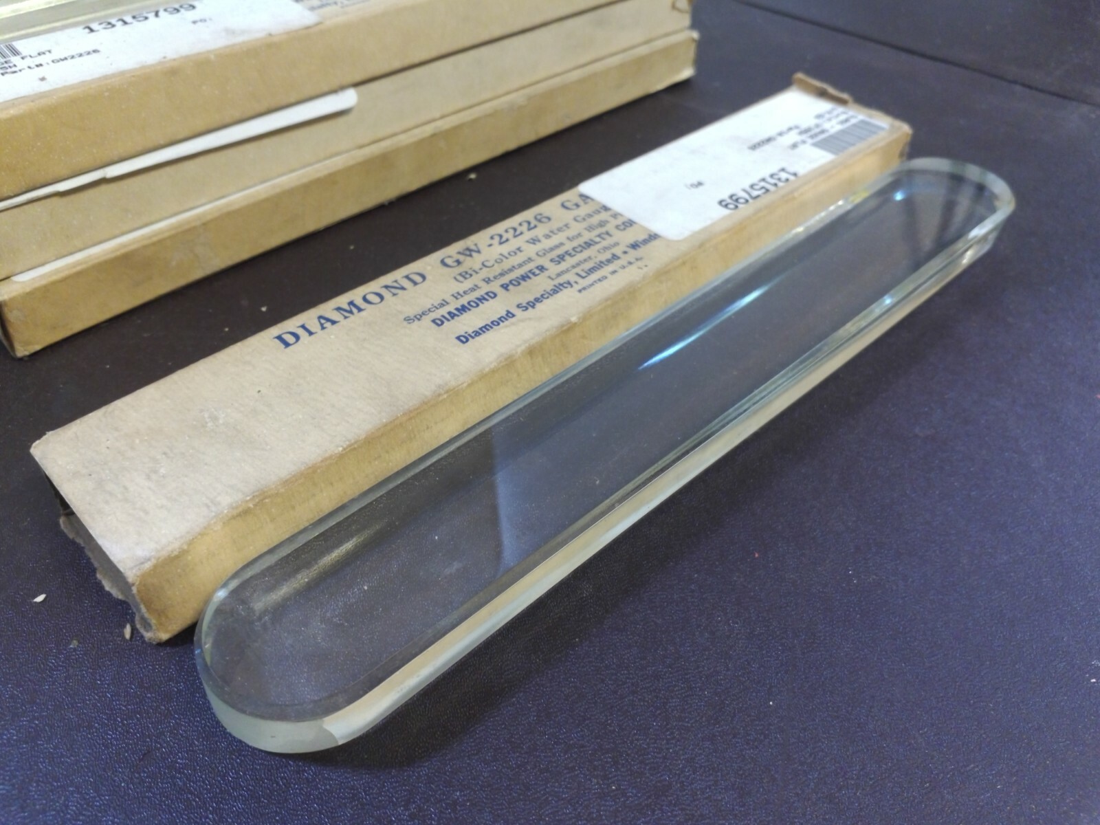 DIAMOND GW-2226 Bi Color WATER GAUGE GAGE GLASS 10″ NEW IN BOX NEW NOS $29