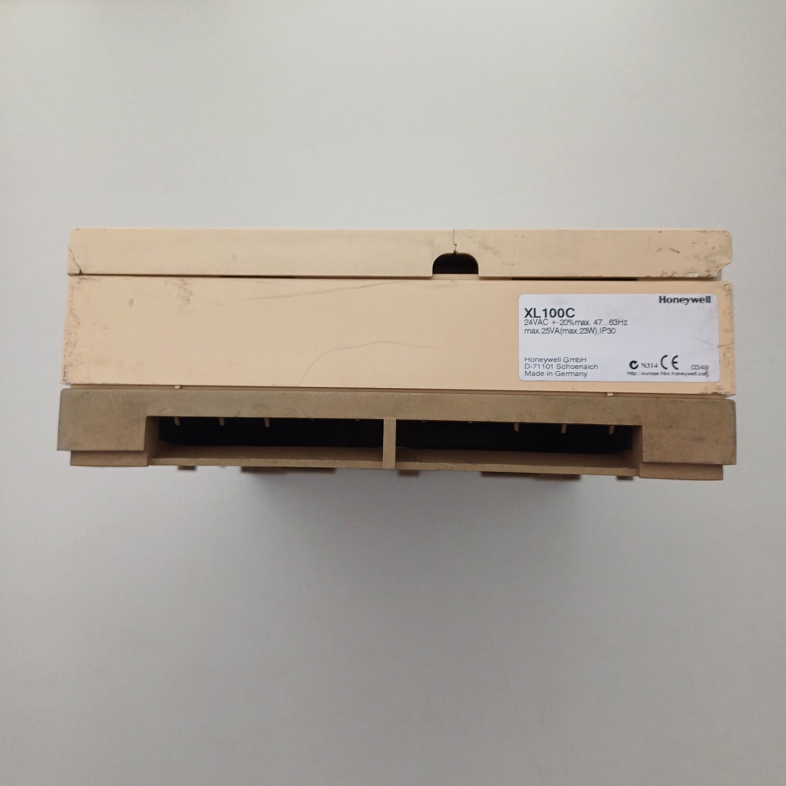 HONEYWELL XL100C EXCEL 100C WITH C-BUS & MODEM INTERFACE GERMANY