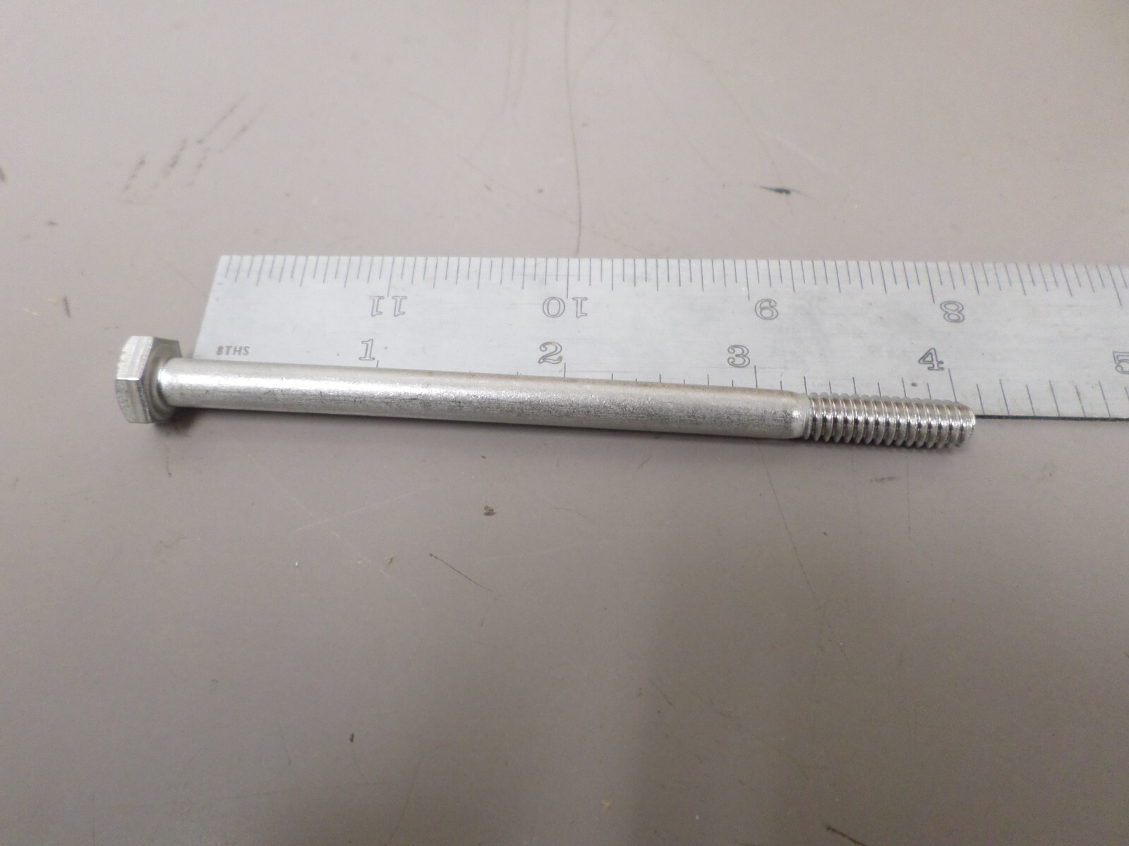 Lot of 10 – 1/4-20 x 4 Stainless Steel Coarse Hex Bolt F593C THE