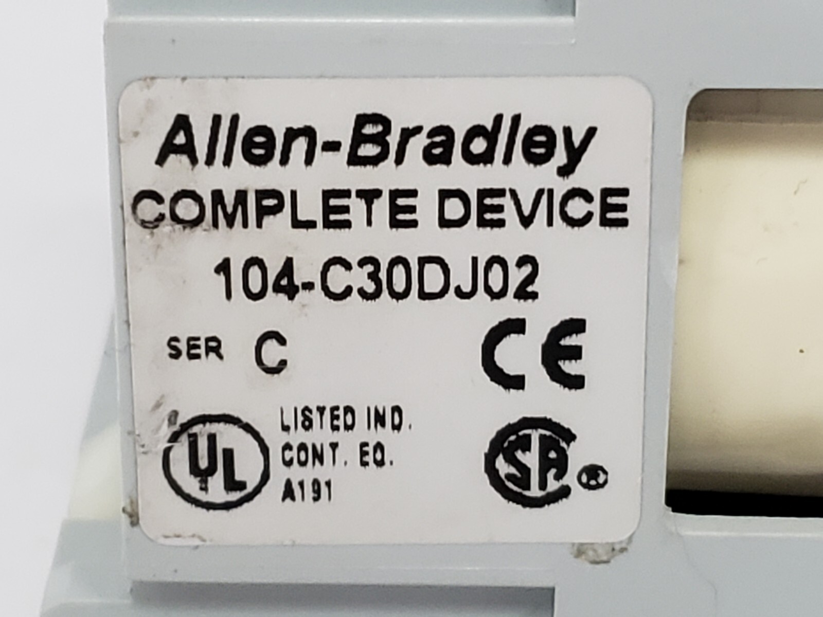 ALLEN BRADLEY 104-C30DJ02 CONTACTOR REVERSING 600V 30A SERIES C
