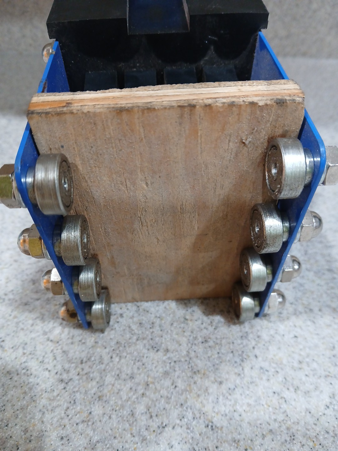 New Universal Electric PP4-30-4PD Power Pickup 4 Bar 20A 480V 4P