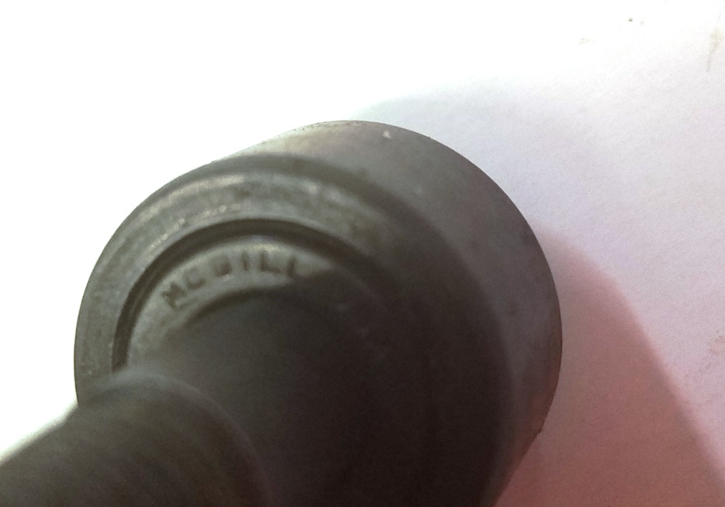 MCGILL CAM FOLLOWER, CF-7/8-S, CF7/8S, 7/8″ ROLLER D, 7/8″ STUD L.