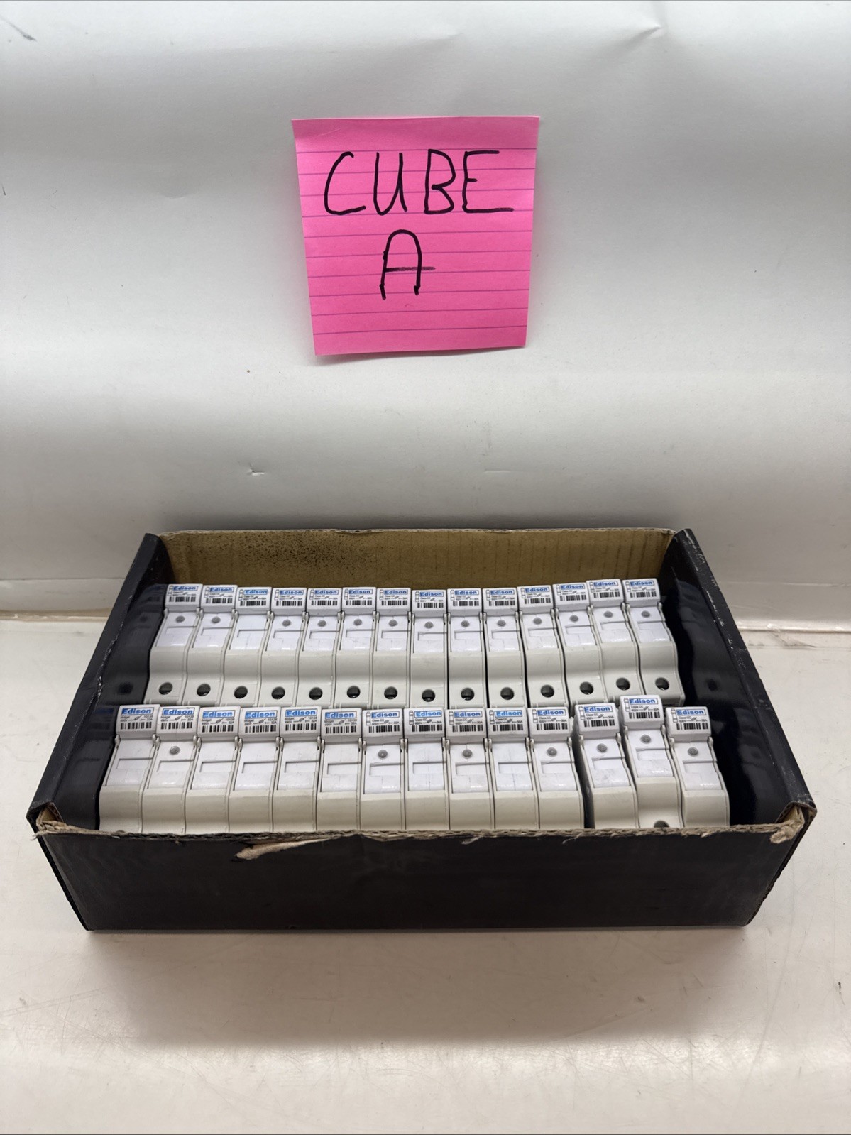 Edison EHCC Fuse Holder (1) Pole (LOT OF 28) New No Box