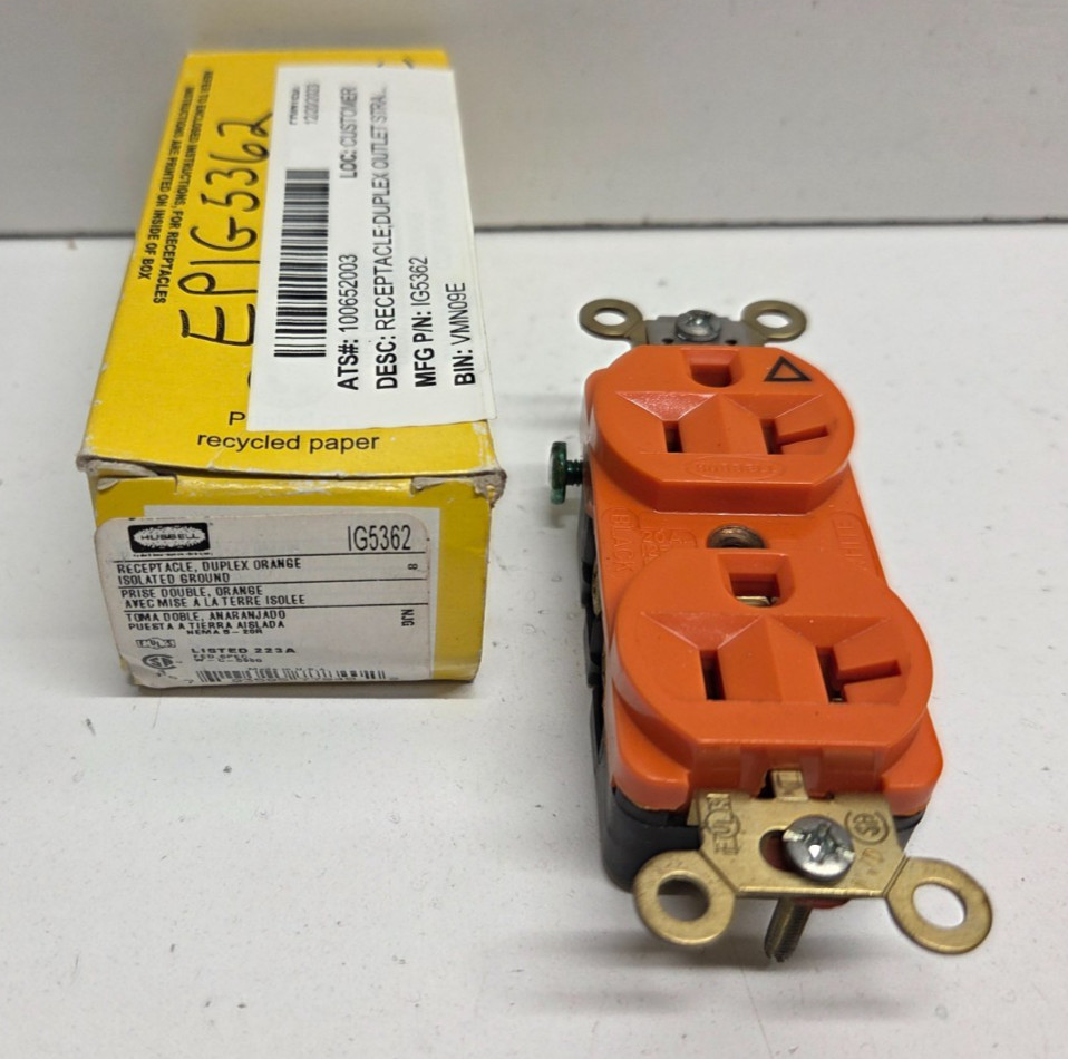 NEW IN BOX! HUBBELL 20A 125V ORANGE DUPLEX RECEPTACLE IG5362