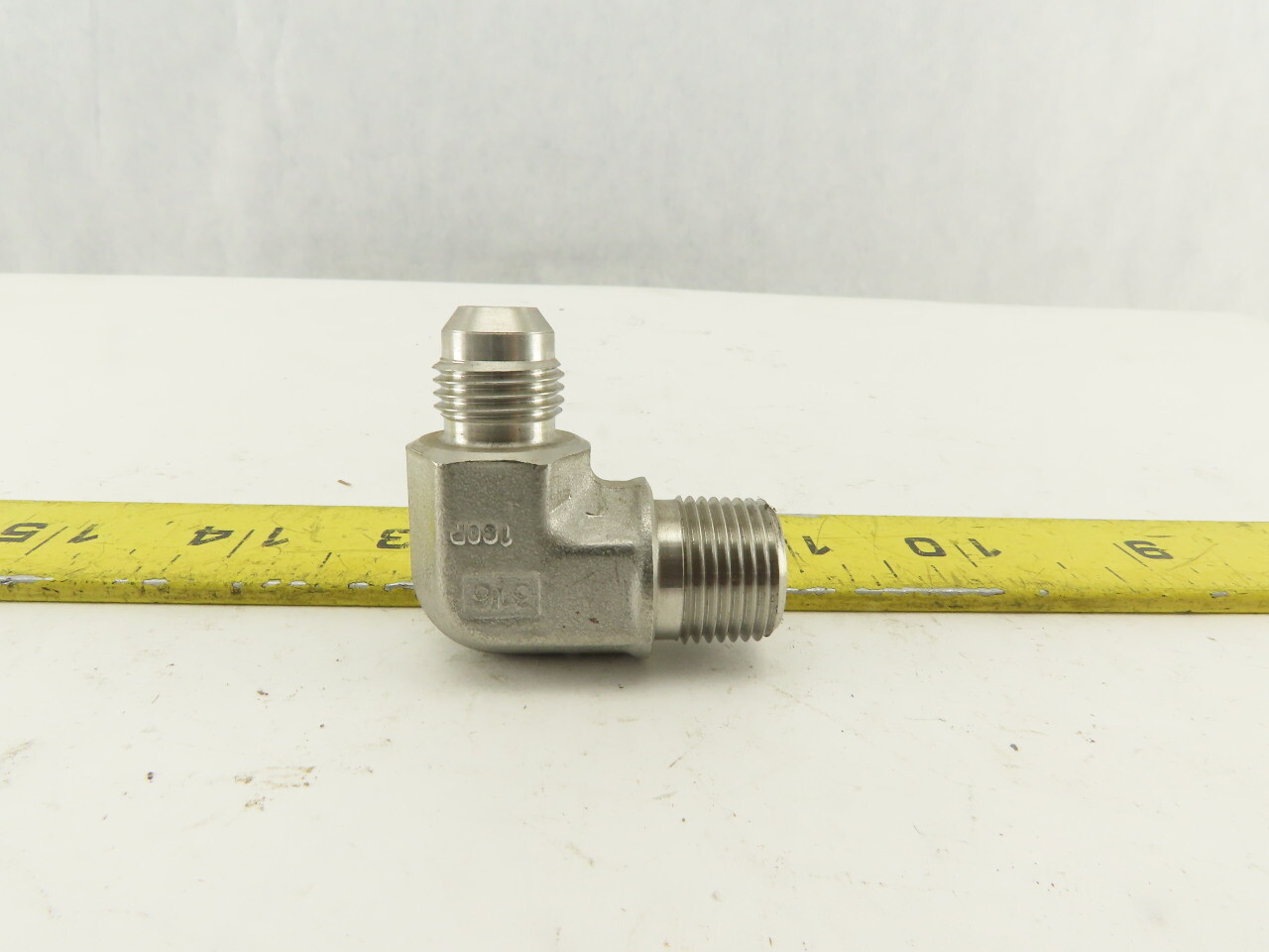 Parker 6-6 CTS-SS 316 Stainless 37° Flare Tube 90° Elbow -6 JIC x 3/8″ NPT Lot