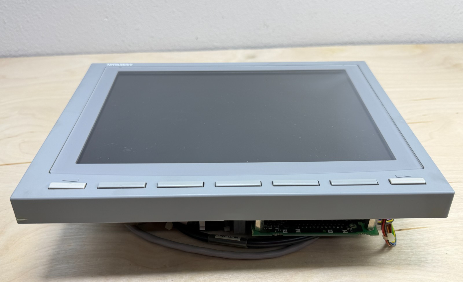 Mitsubishi FCU6-DUN33 Operator Interface Display Screen w/ FCU6-KB021 Keypad