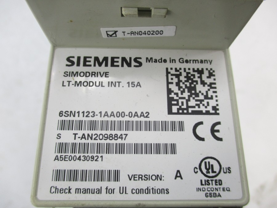 SIEMENS 6SN1123-1AA00-0AA2 15A UNMP