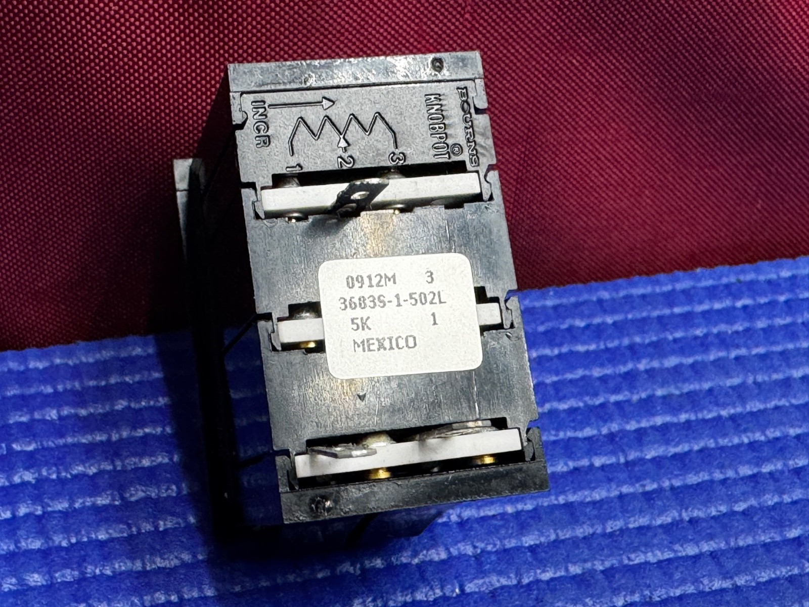 Bourns 3683S-1-502L Digital Precision Potentiometer – 5K Ohms – 2W