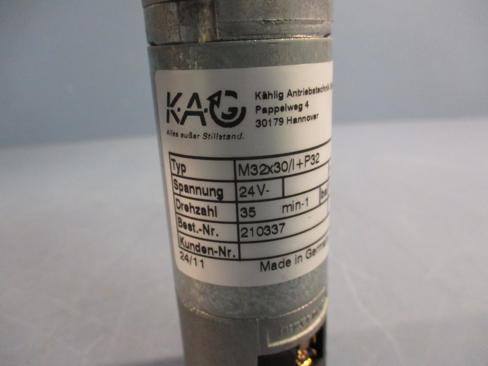 KAG M32X30/I+P32 Planetary Gearhead w/24VDC Motor M32 35rpm 210337 i=93:1
