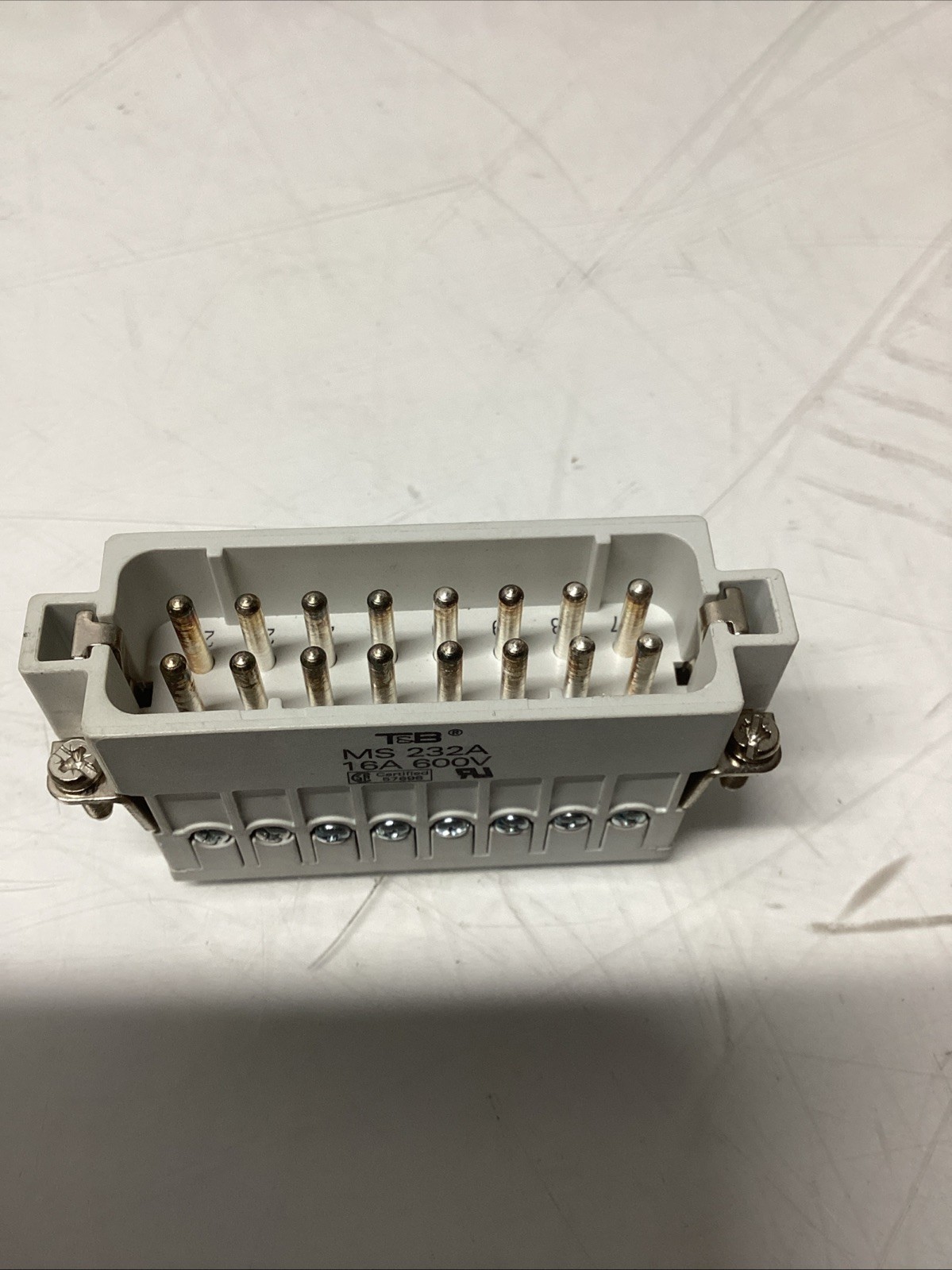Thomas & Betts Pos-E-Kon MS232A Male Insert Screw 16A 600V S-585