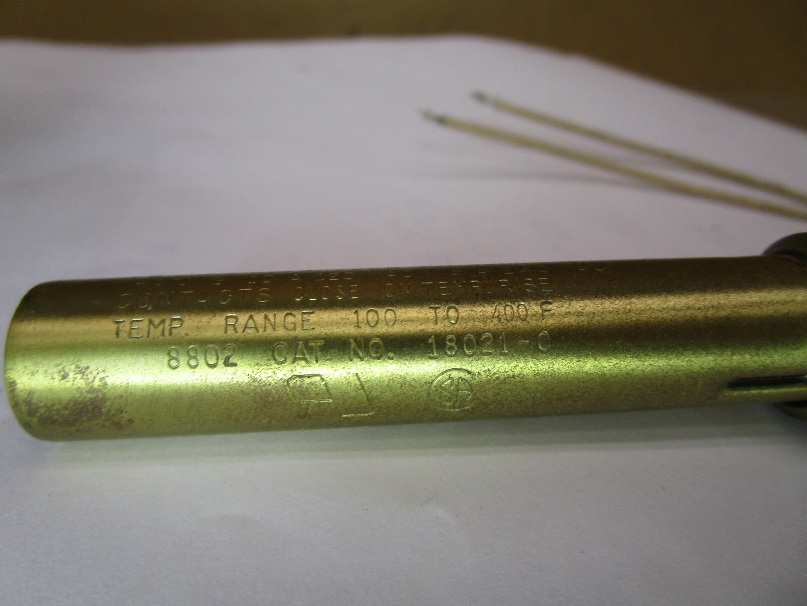 New Open Box Fenwal 18021-0 Temp. Range -100 to 400F Thermoswitch 51784HM