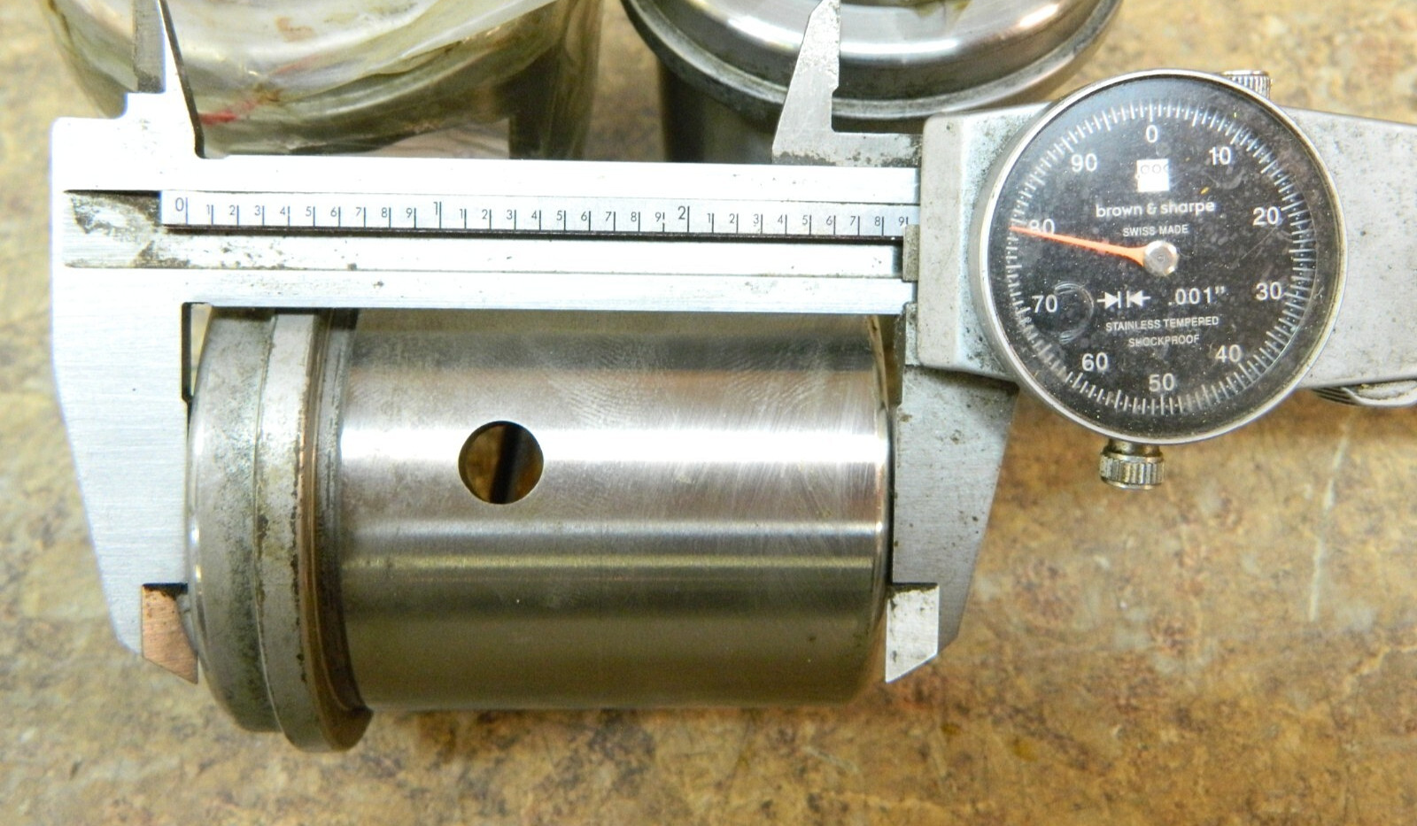 LAMINA GSC-175-S 1-3/4″ I.D. X 2-7/8″ O.A.L. Die Post Bushing