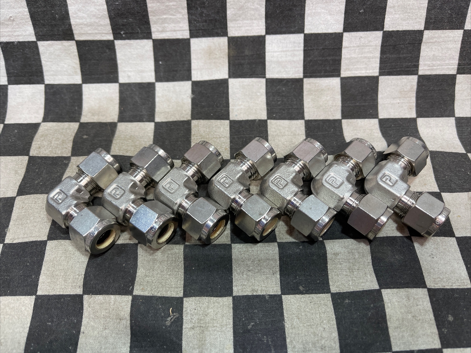 PARKER TEE ELBOW 6EE6-316, 4ET4-316, 6MSEL2N-316, LOT OF 13 SHIPSAMEDAY#1212BB8