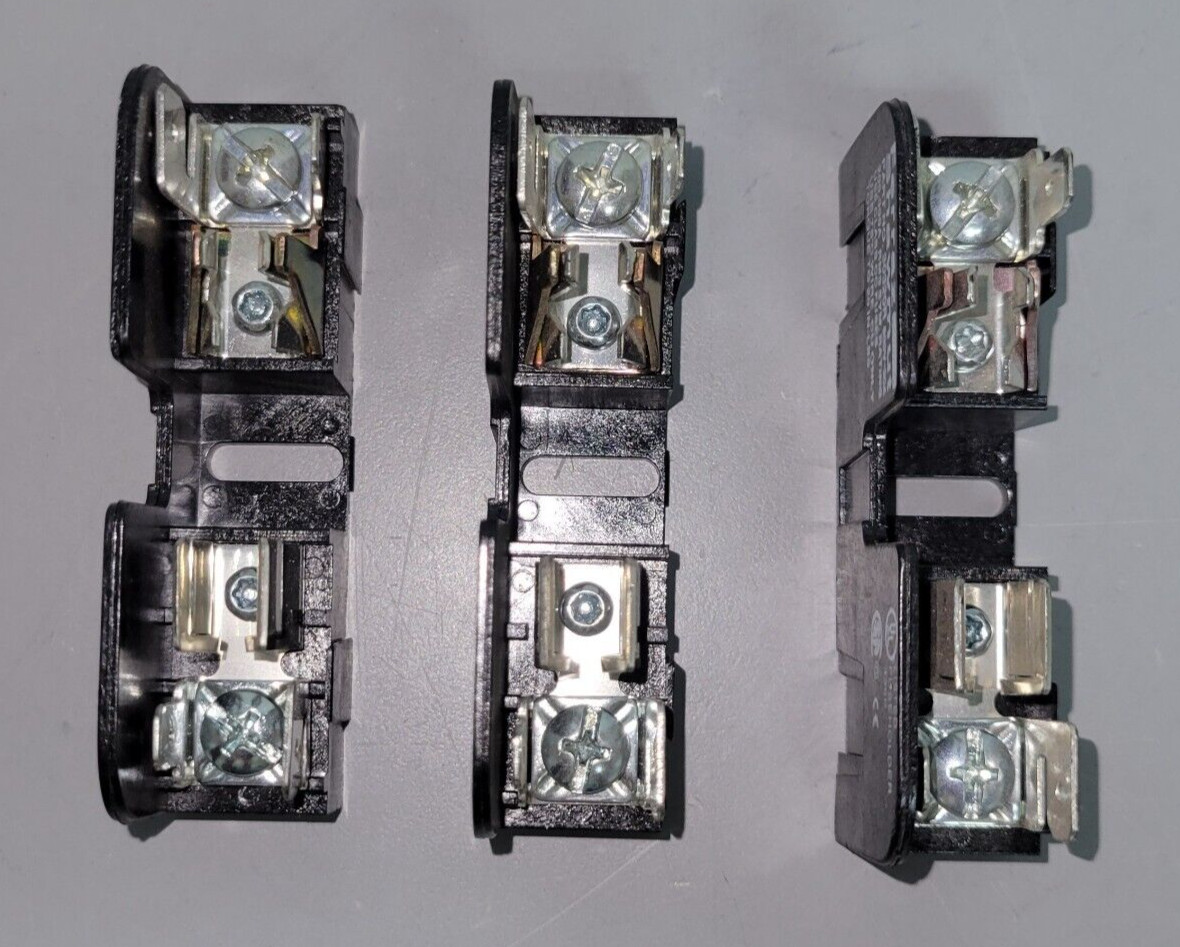 Lot of 3 Ferraz Shawmut 30320R Fuse Blocks (B281)