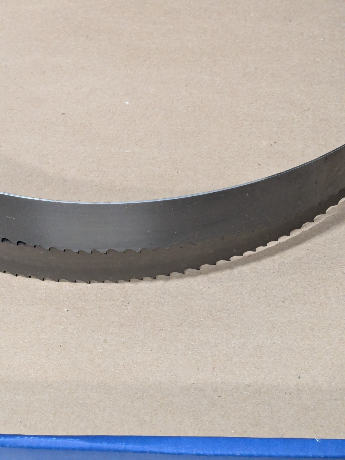 Irwin Welded Bandsaw Blade: 11′ 6 Long x 1-1/4″ Wide x 3 to 4 TPI 1888136