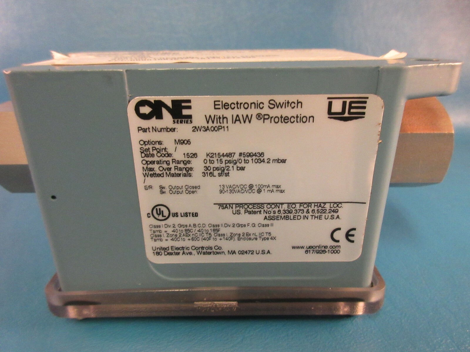 UE United Electric Controls 2W3A00P11, Electronic Pressure Switch, 1/2″ Ports