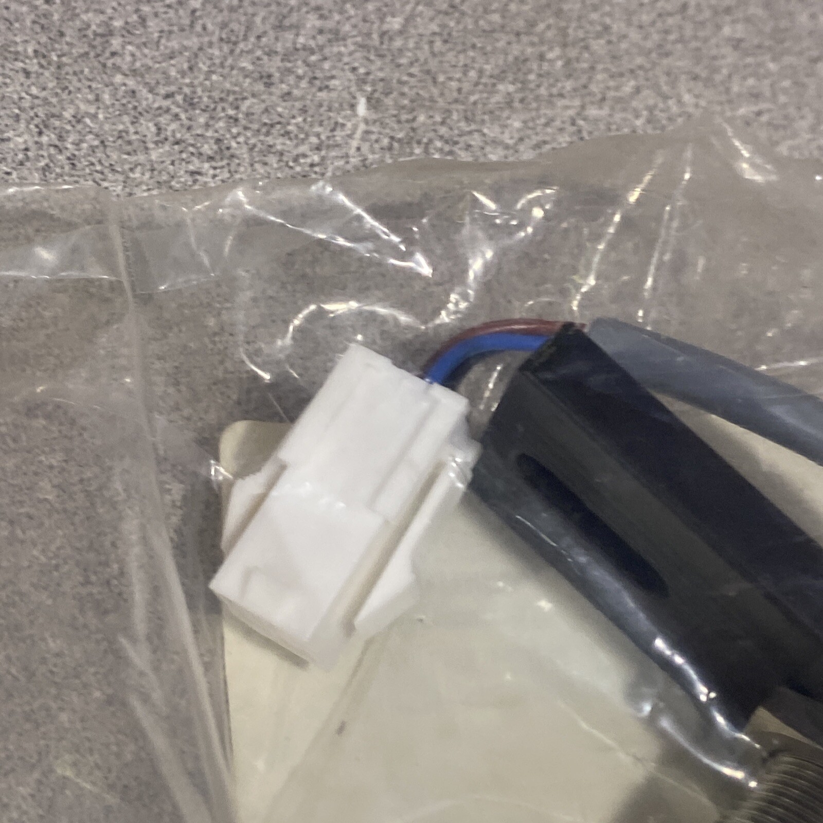 New In Sealed Bag – Turck 162K761H01 Sensor 10150528