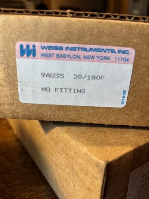 WEISS INSTRUMENTS 9VAU35 90 Degree Angle THERMOMETER 20-180 Degrees New Old Stok