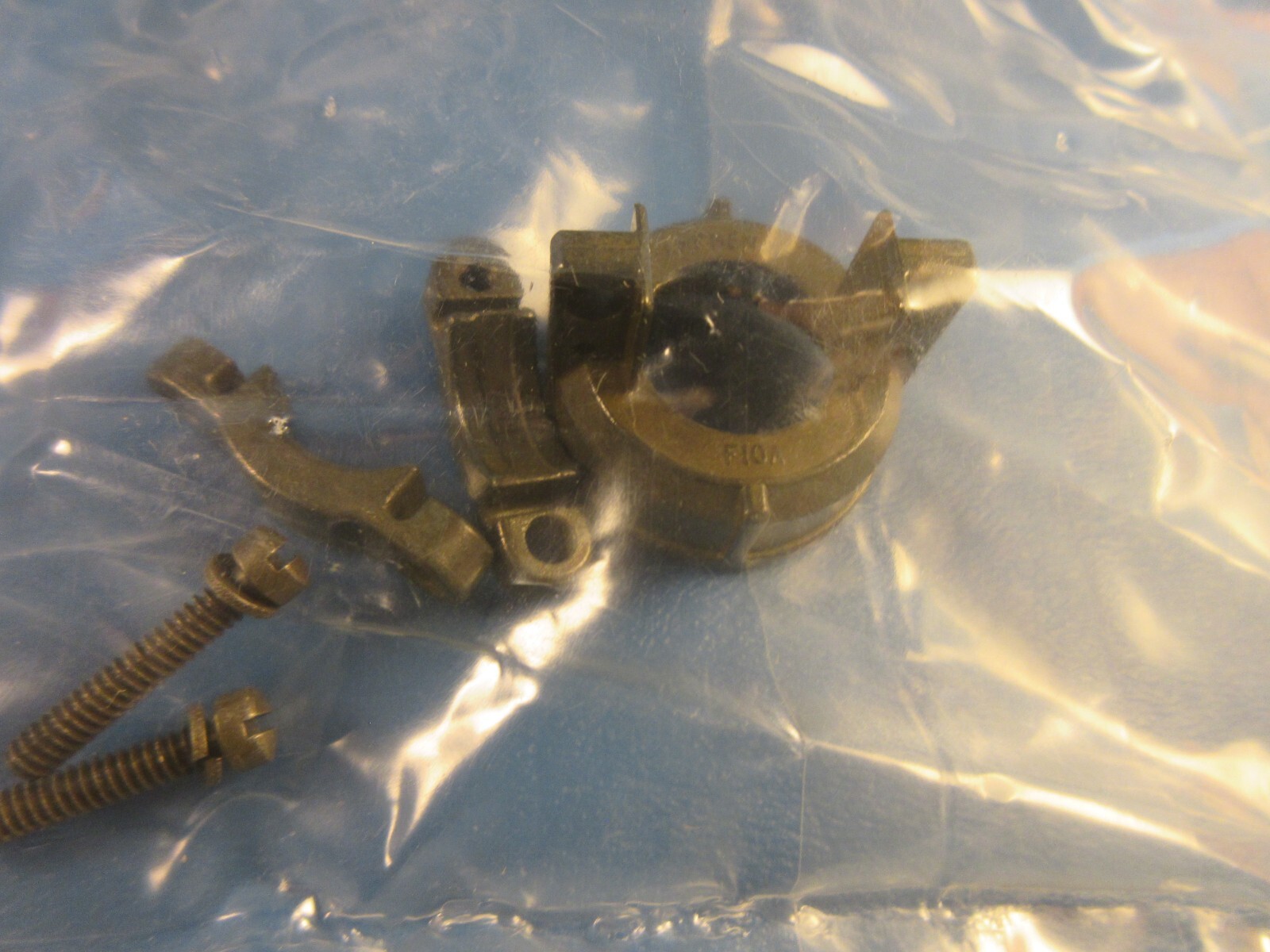 LOT OF 3 Amphenol 97-3057-1010 Circular Connector Shell Clamp