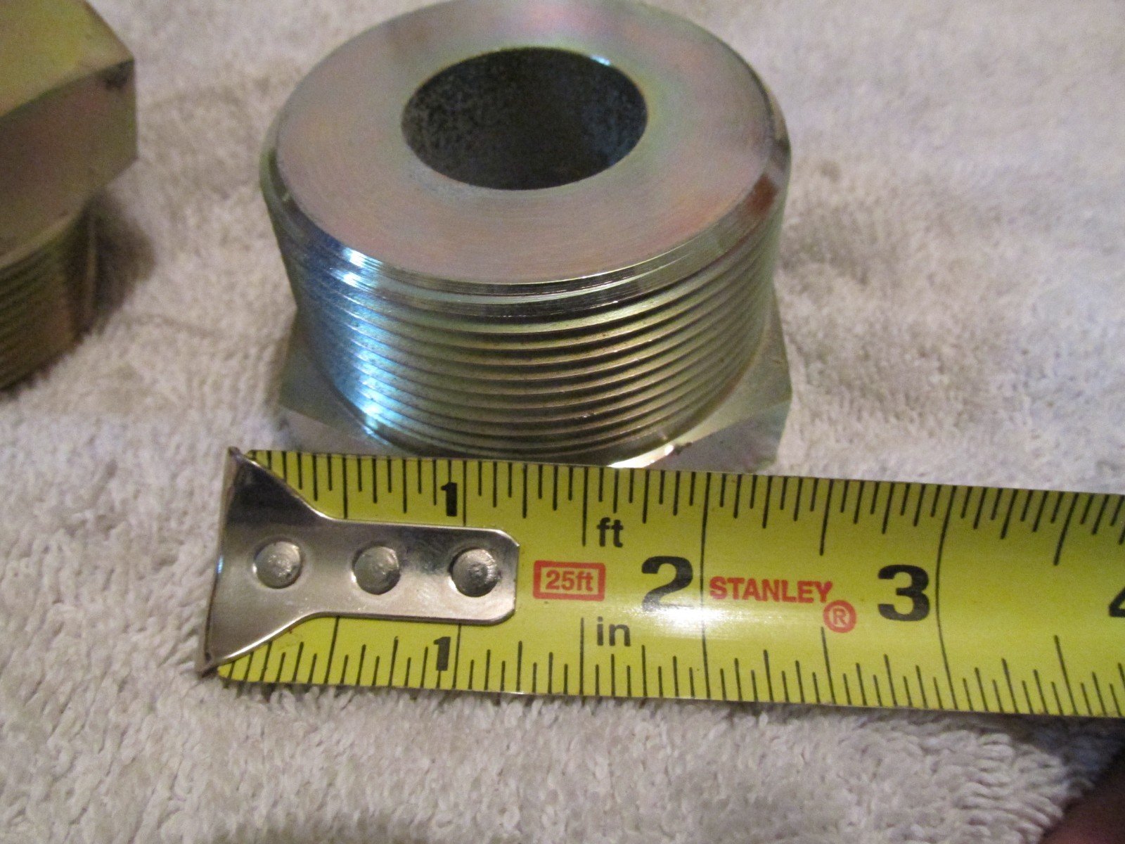 LOT OF 2 NEW Eaton Aeroquip 2081-32-16S Hose Adapter, 1″, Nptf Fittings