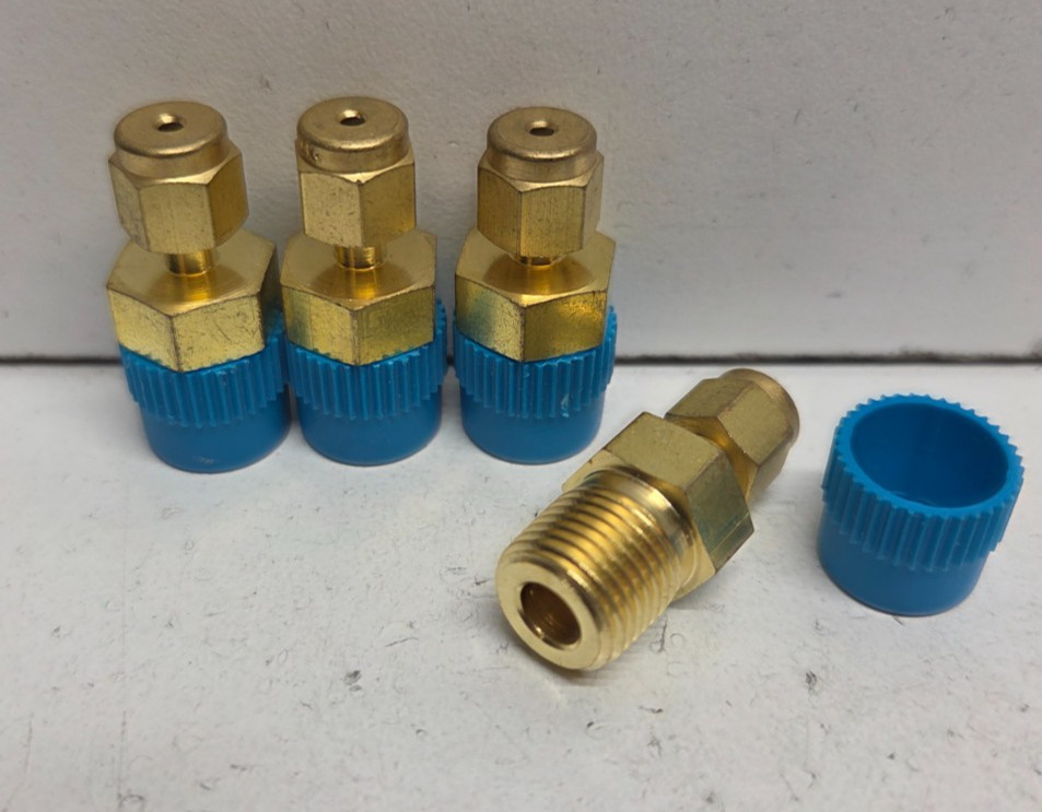 LOT OF 4 NEW NO BOX! SWAGELOK 1/16″TUBE OD X 1/8″MNPT BRASS CONNECTORS B-100-1-2