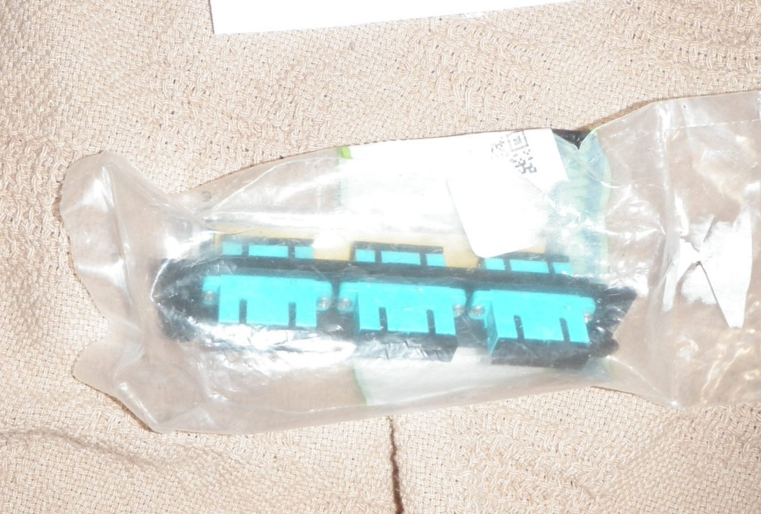 3­SC­DUPLEX (SIX FIBERS) MULTIMODE AQUA ADAPTERS WITH CERAMIC ALIGNMENT SLEEVES