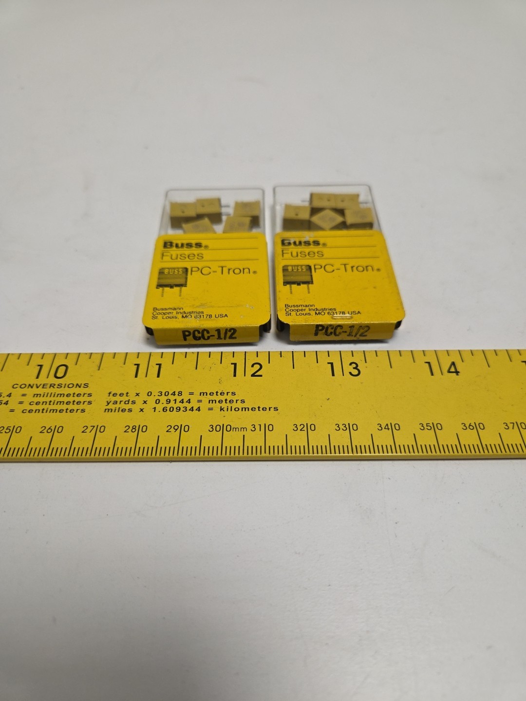 Buss PCC-1/2 PC-Tron Subminiature, Radial Lead, Fast-Acting Fuse Lot Of 10 NOS