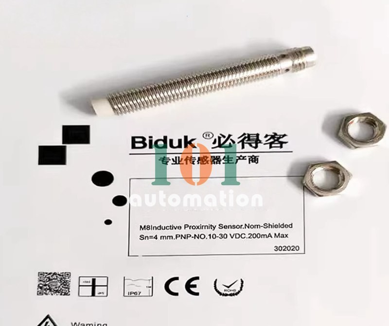 1Pcs New For proximity switch Sensor I1CF-M3010P-O3S2