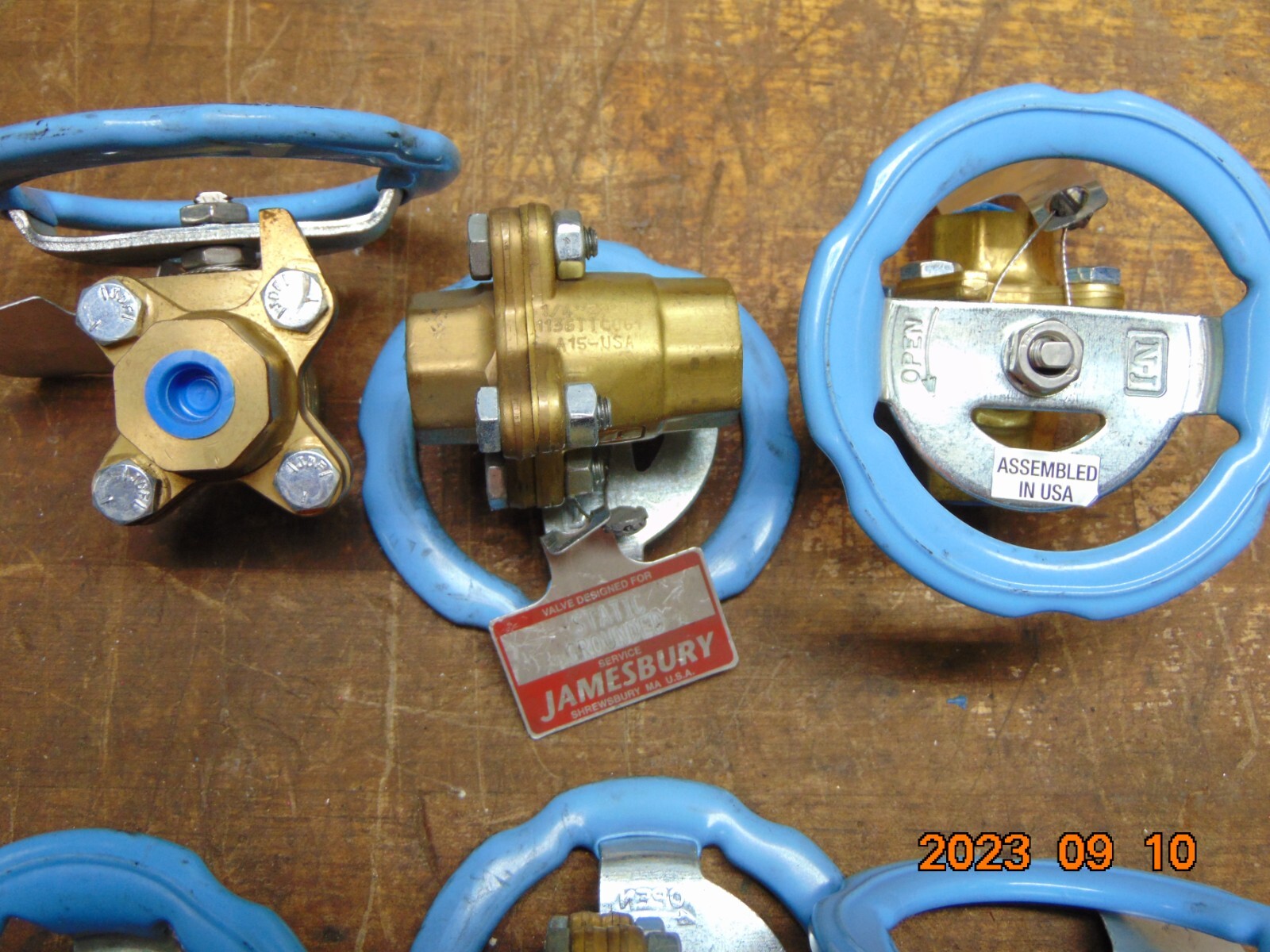 Jamesbury 1/4″ 21STGR1136TTC061 Ball Valve 1/4 inch NPTF Threaded Brass Grounded