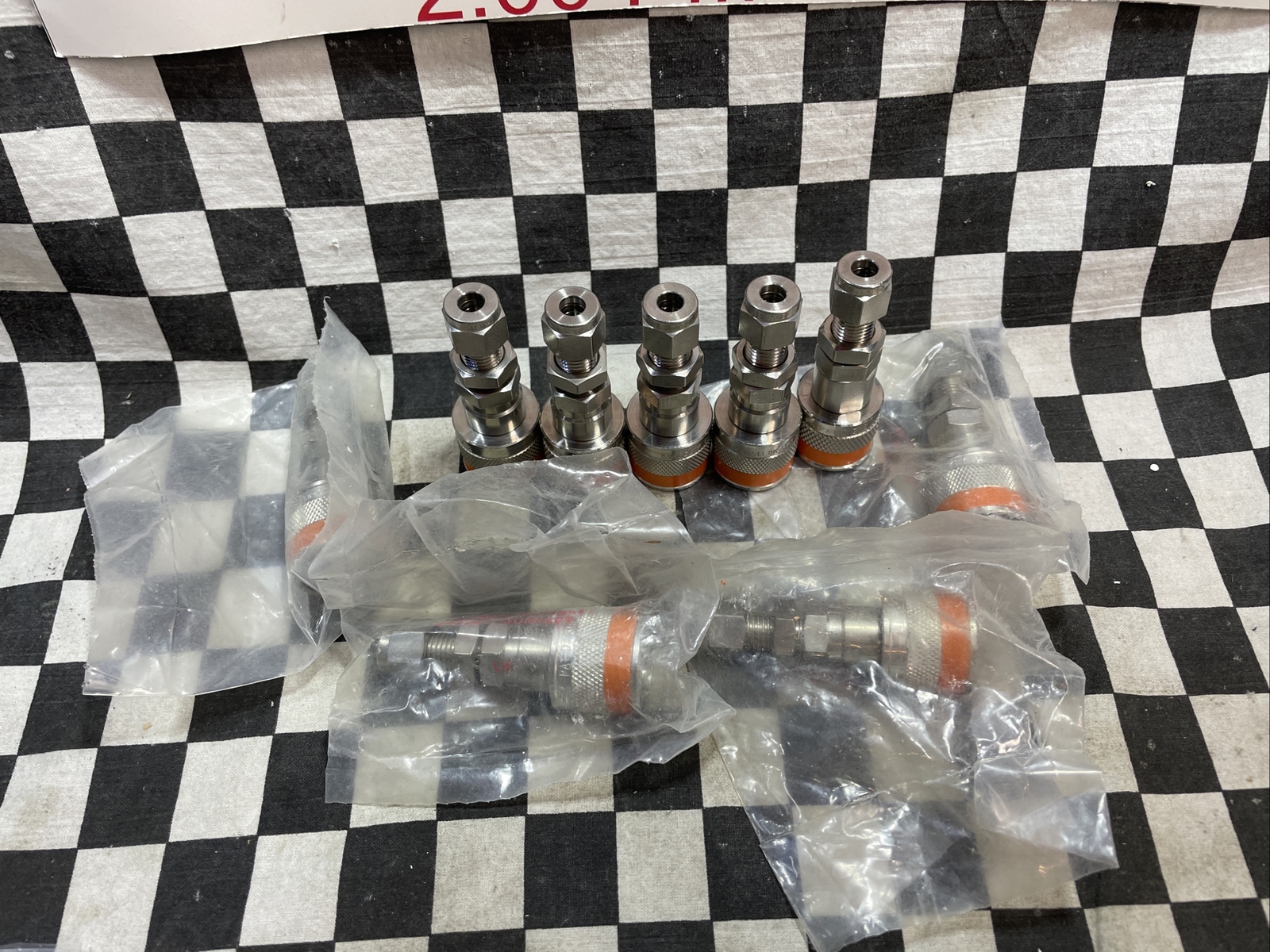SWAGELOK SS-QC4-B1-400K2, Quick Connect Orange Key 1/4″ , LOT OF 9 #1181W6