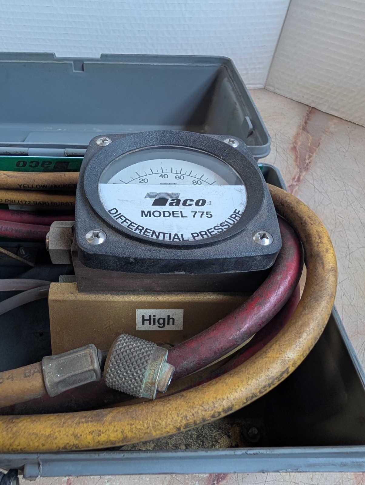 TACO MODEL 775 DIFFERENTIAL PRESSURE GAUGE FLOW TEST KIT W/ CASE HOSES ACCU-FLO
