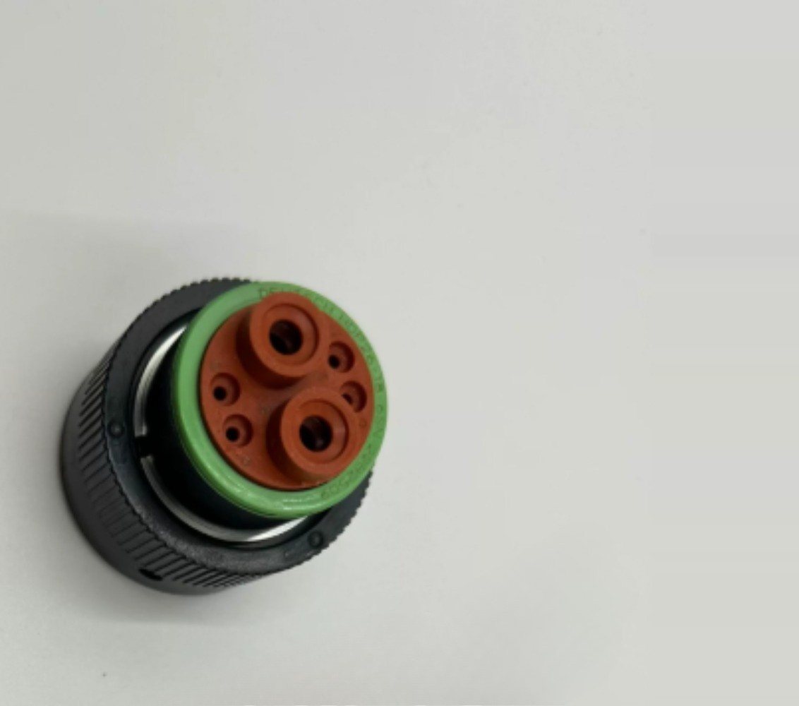 1PC for HDP26-18-6SN Connector