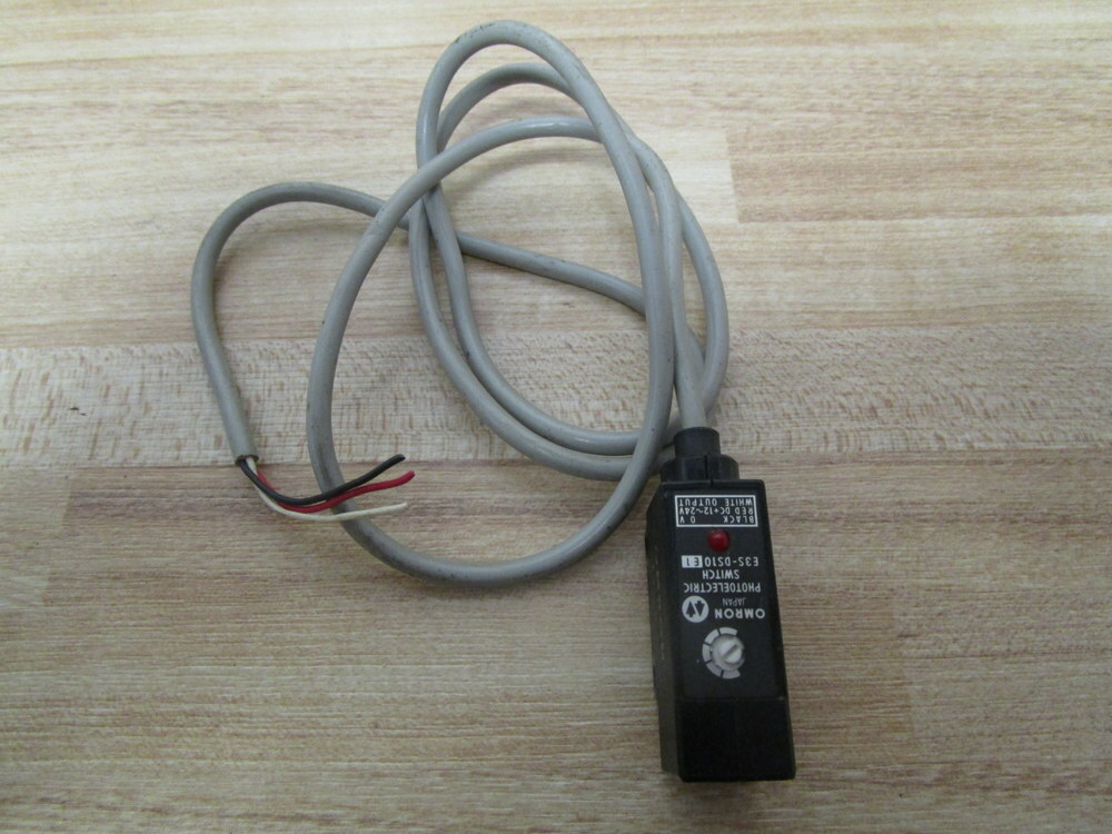 Omron E3S-DS10E1 Photoelectric Switch E3SDS10E1