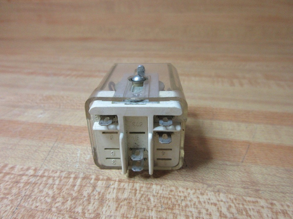 Cornell Dubilier 06-115902-006 CDE Relay 231D10-3128
