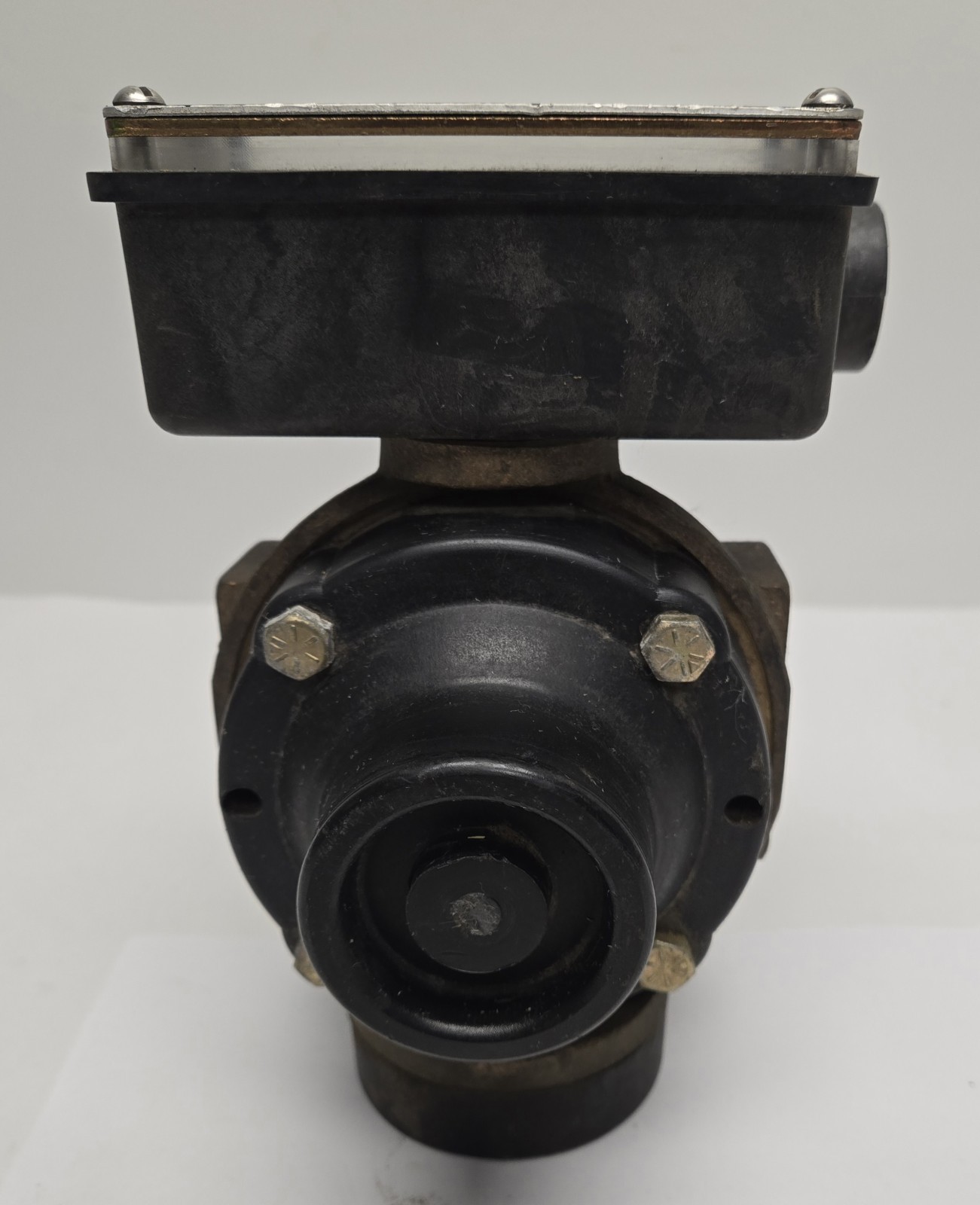 UFM UNIVERSAL FLOW MONITOR WVM40GM-12-A1WU-10D.