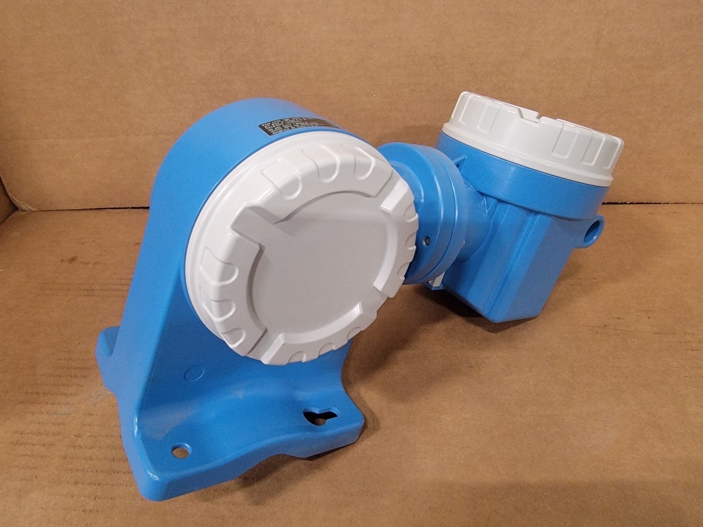 SURPLUS NEW ENDRESS+HAUSER 72FRF 72FRF-SL1DA5NFB4AW Vortex Flowmeter, E+H