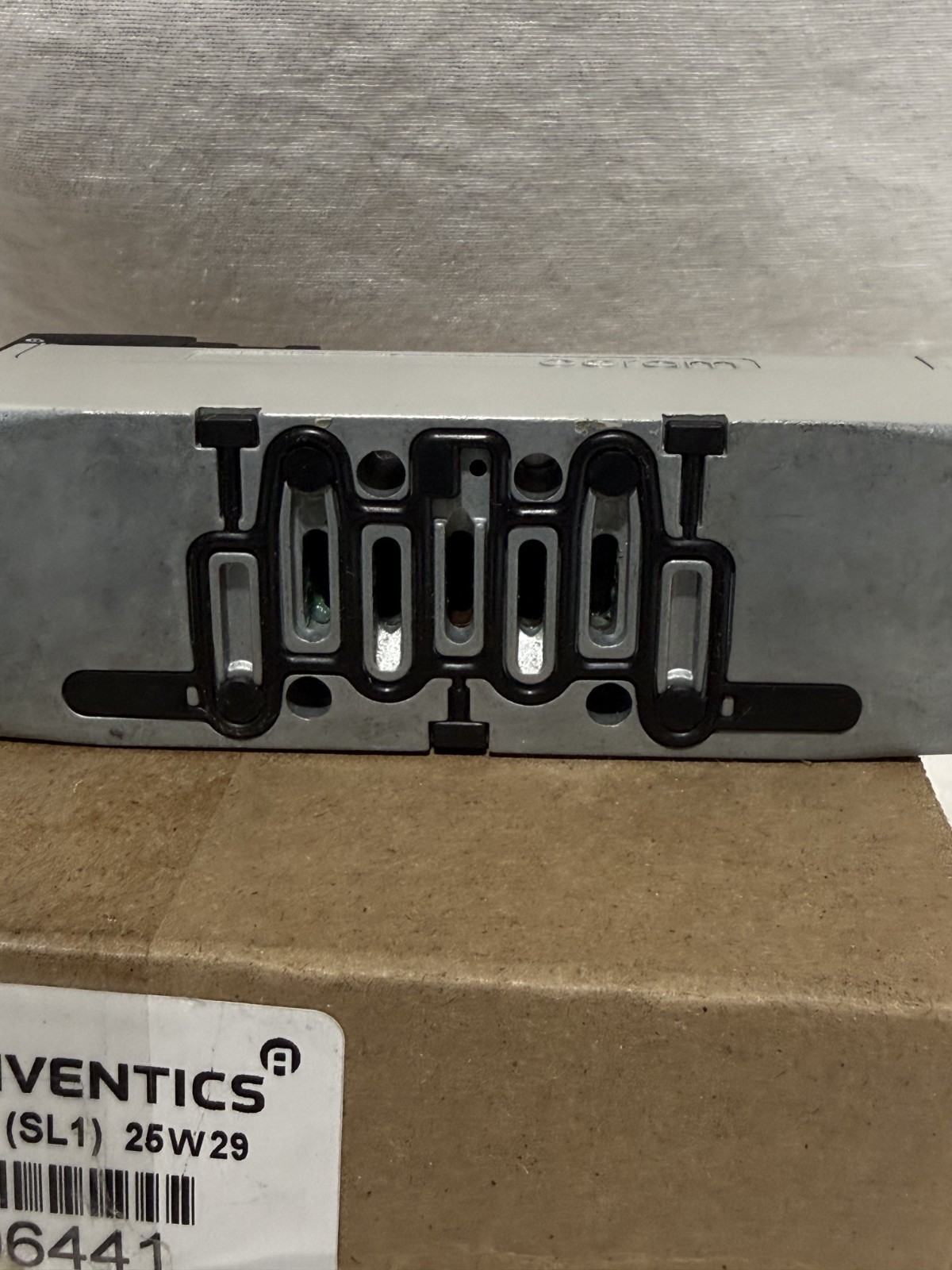 Aventics R432006441 Ceram Valve Size 1 Solenoid 24VDC GT-010061-03940 Rexroth Ne