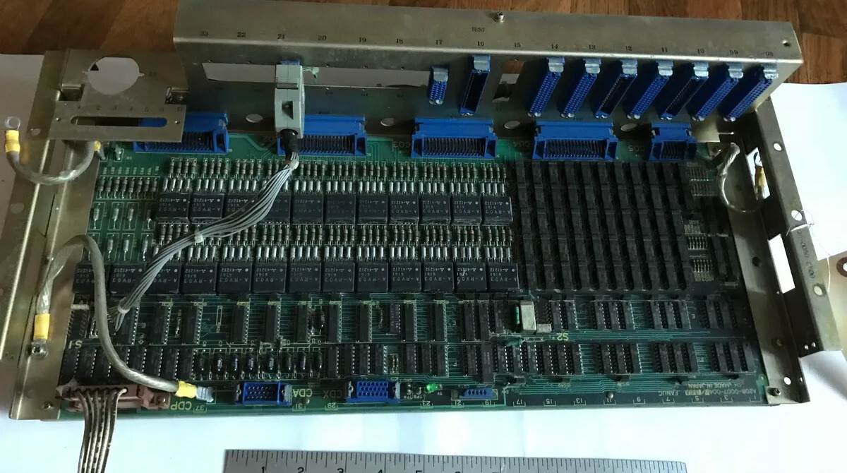 FUJITSU FANUC A02B-0050-C600,FANUC A20B-0007-0040/04A TERMINAL UNIT,AO