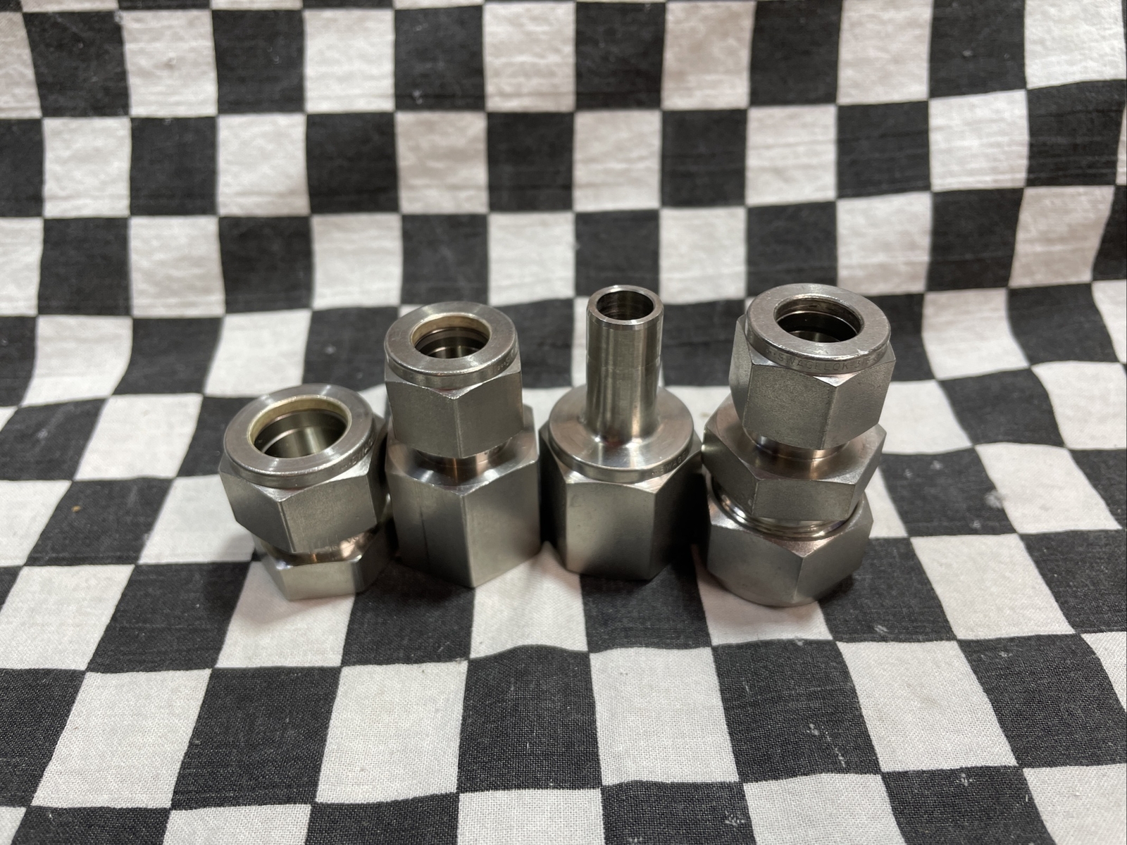 SWAGELOK Reducing Union, Cap, SS-8-TA-7-8 & SS-1210-6-8 & SS-1010-C & SS-810-7-8