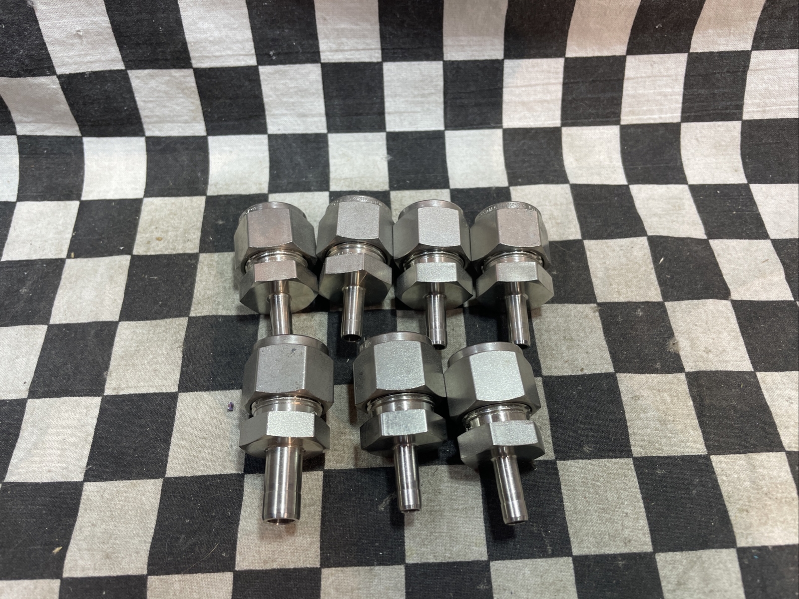 Lot Of 7, Swagelok Union Reducer 1/2″ X 1/4″, SS-810-R-4, Shipsameday #ZF15