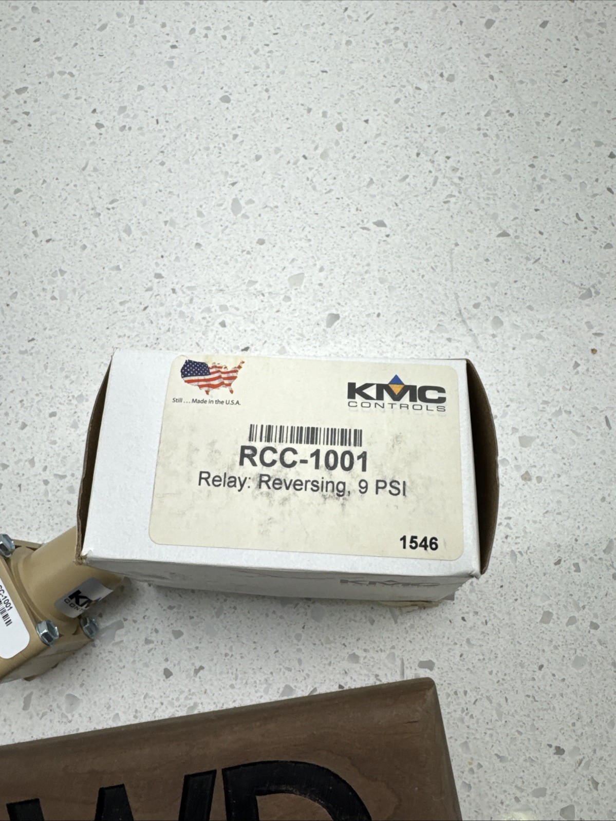 KMC Controls RCC-1001 Pneumatic Relay 9 PSI Calibration w/o Bracket