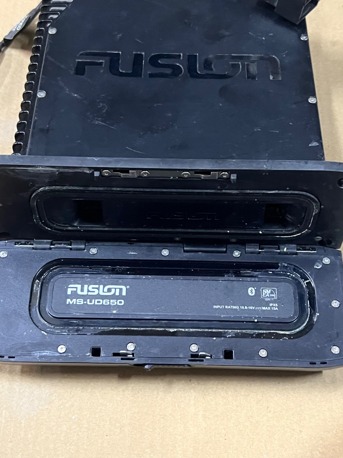 Fusion MS-UD650 650 Series FusionLink Bluetooth Radio Stereo (For Parts)