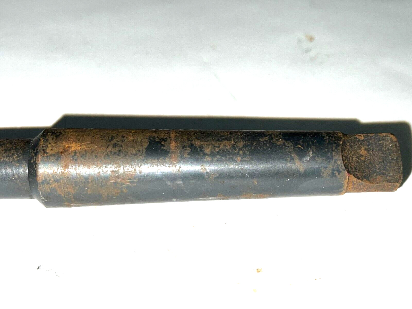 CHICAGO-LATROBE TAPERED DRILL BIT MT2 9/16″ CUT 2 FLUTE 5″ LOC 8-3/4″ OAL