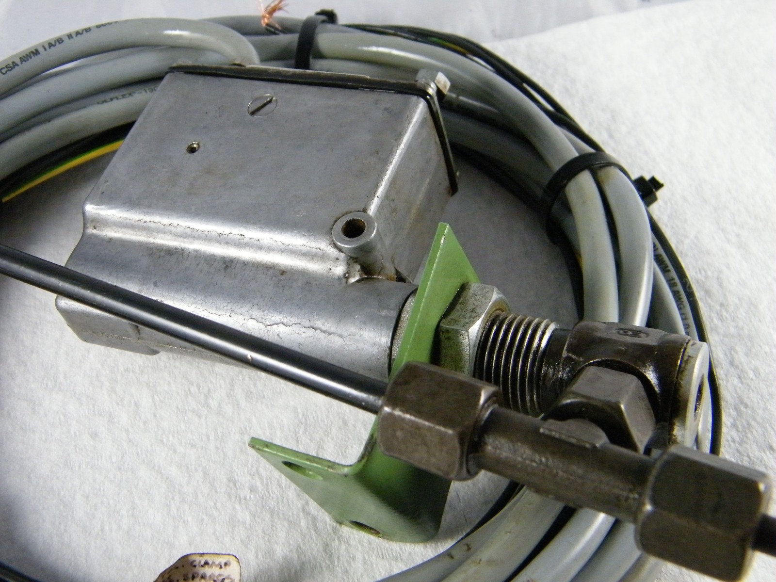 MAHO MHC700 4-AXIS CNC MACHINE ~ 4 LEAD POWER CABLE WITH HAWE DG2M HYDRAULIC VAL