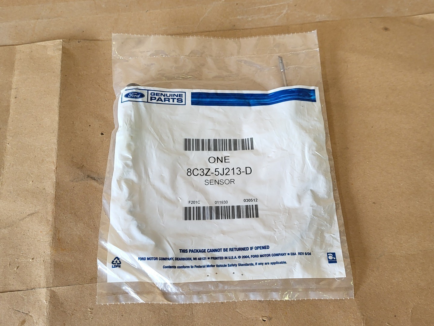SURPLUS NEW FORD 8C3Z-5J213-D Exhaust Gas Temperature Sensor – Transportation